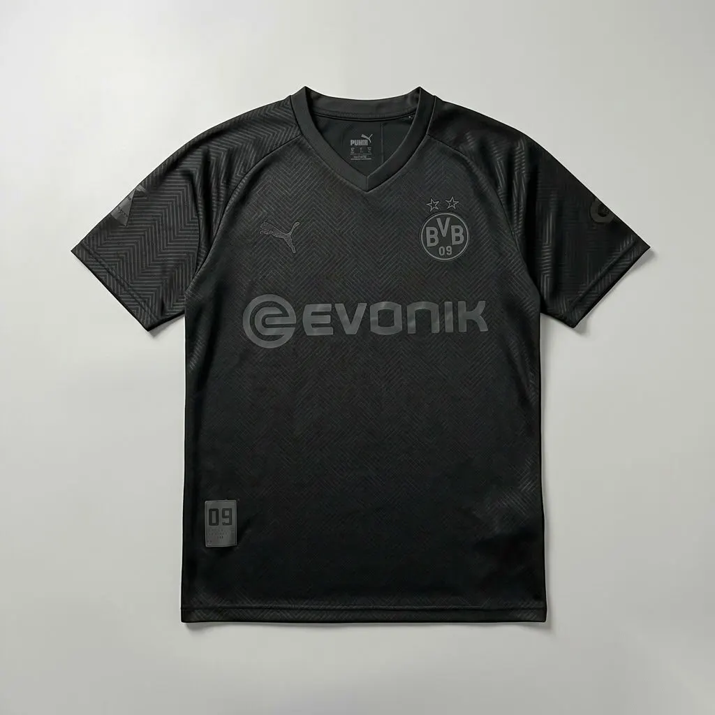Borússia Dortmund ALL Black Torcedor