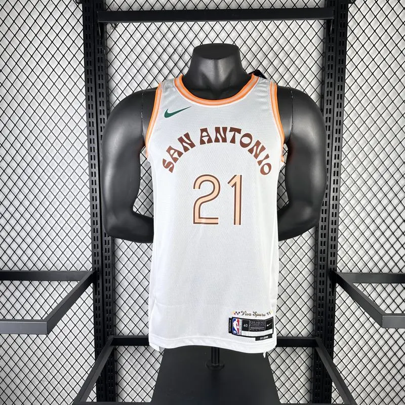 San Antonio Spurs #21