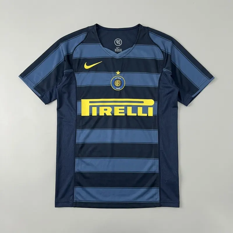 Inter de Milão Retro 2004