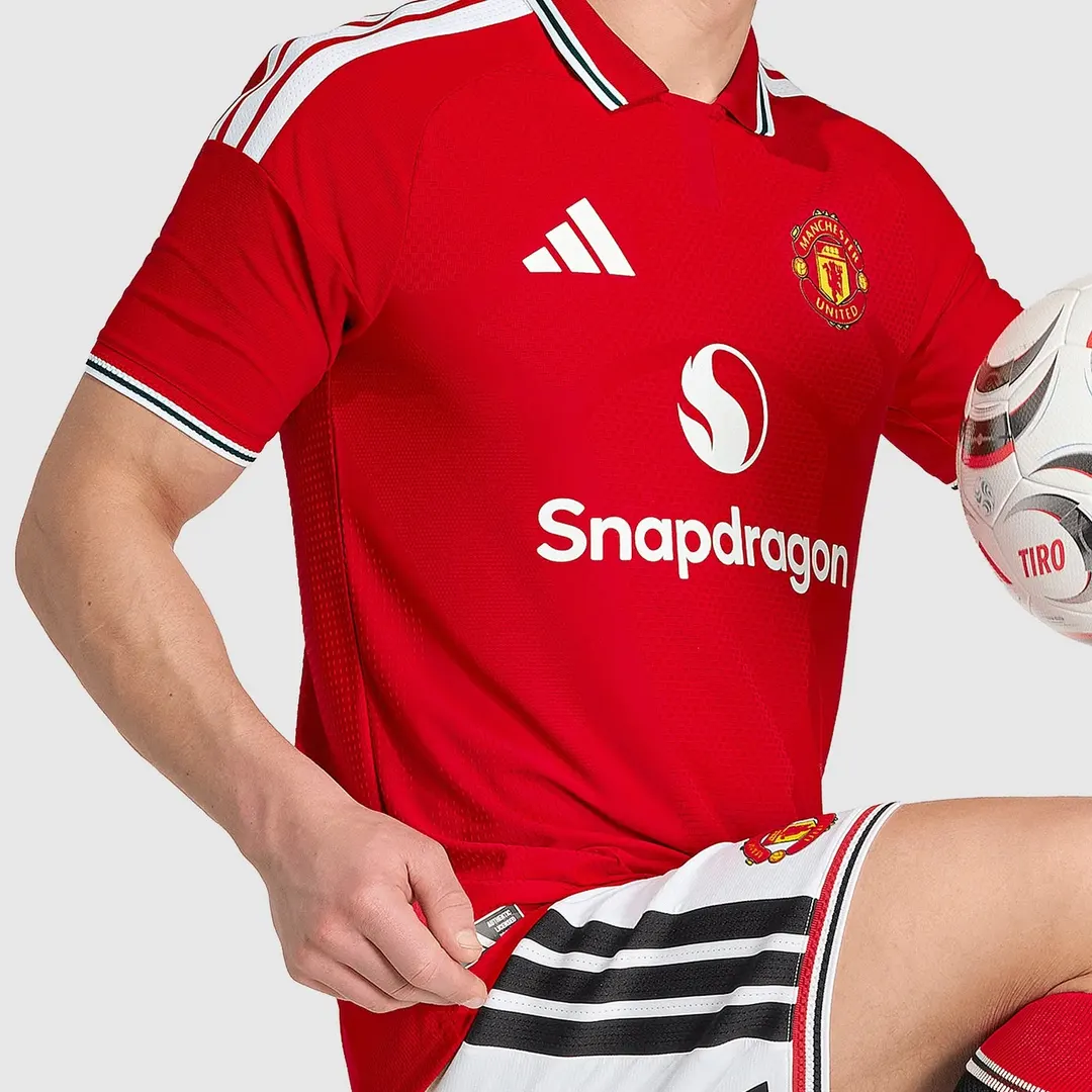 Manchester United Titular 26/27 Jogador