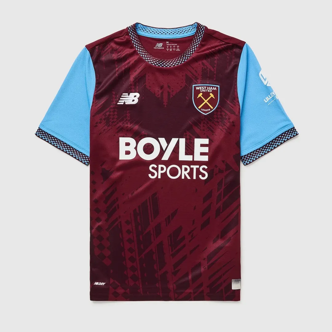 West Ham Titular 26/27 Torcedor