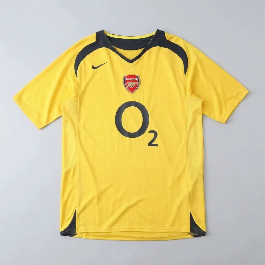Arsenal Retro 2005