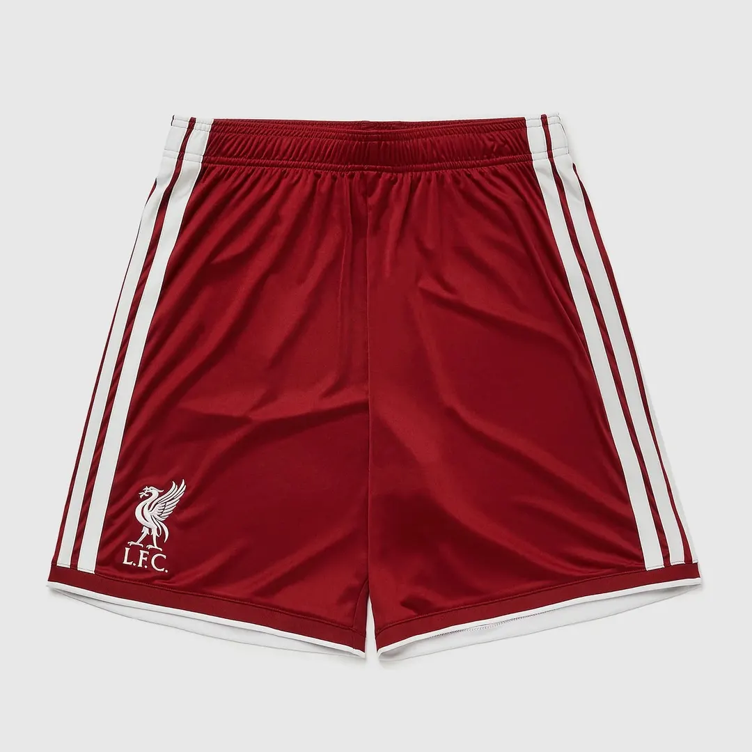 Short Liverpool titular 26/27